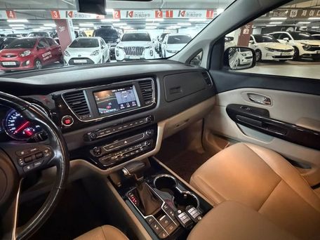 Kia Carnival, 2020 — сүрөт 13