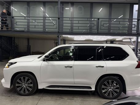 Lexus LX, 2018 — фото 4