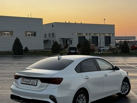 Kia K3, 2022 — photo 4