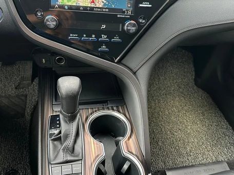 Toyota Camry, 2018 — фото 6