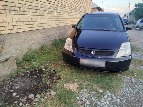 Honda Stream, 2001 — 照片 2