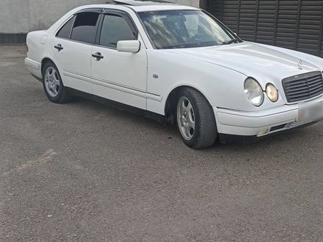 Mercedes-Benz E-Класс, 1997 — 照片 4