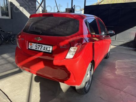 Chevrolet Spark, 2017 — photo 1