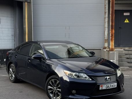 Lexus ES, 2013 — 照片 1