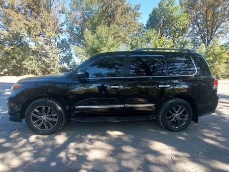 Lexus LX, 2012 — photo 8