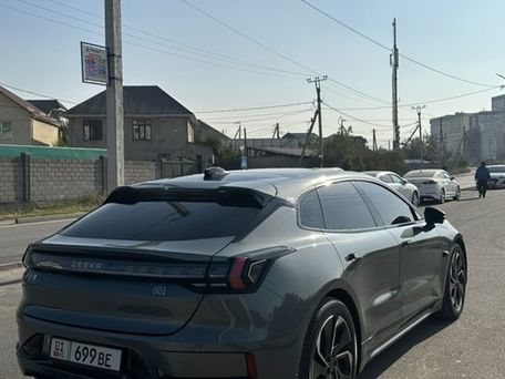 Zeekr 001, 2022 — 照片 6