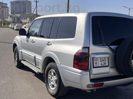 Mitsubishi Montero, 2003 — photo 3