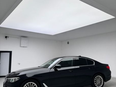 BMW 5 серии, 2019 — 照片 5