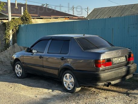 Volkswagen Vento, 1992 — фото 7