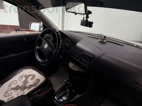 Volkswagen Golf, 2001 — 照片 5