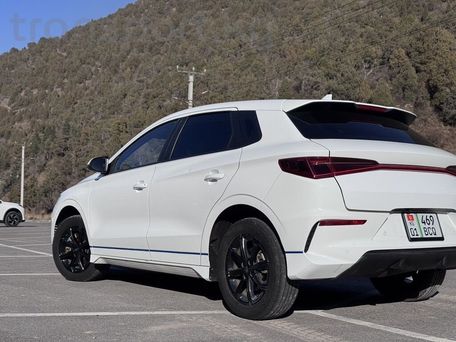 BYD E2, 2022 — photo 8