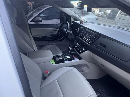 Kia Carnival, 2019 — сүрөт 7
