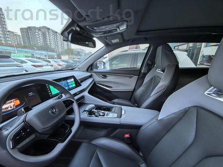 Changan CS75 Plus, 2022 — photo 9
