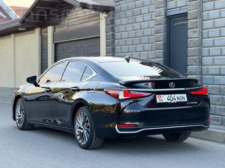 Lexus ES, 2023 — photo 4