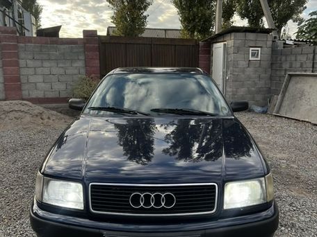 Audi 100, 1992 — 照片 1
