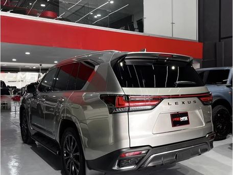 Lexus LX, 2022 — photo 6