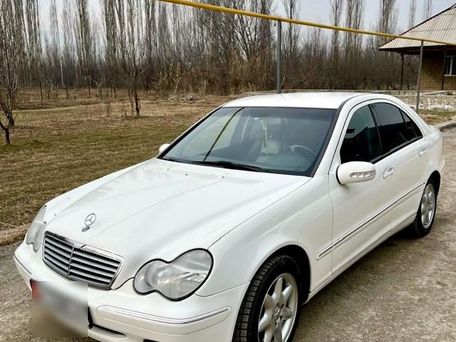 Mercedes-Benz C-Класс, 2003 — 照片 1