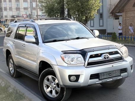 Toyota 4Runner, 2006 — 照片 1