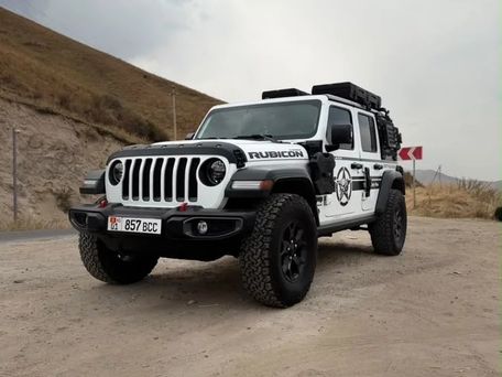 Jeep Wrangler, 2022 — фото 2