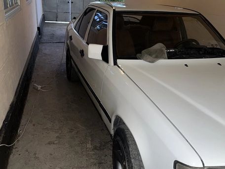 Mercedes-Benz W124, 1987 — 照片 4