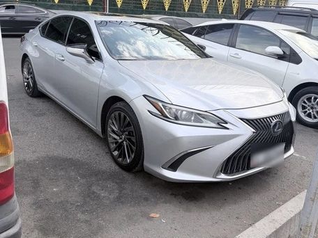 Lexus ES, 2001