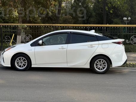 Toyota Prius, 2017 — сүрөт 3