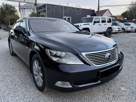Lexus LS, 2007
