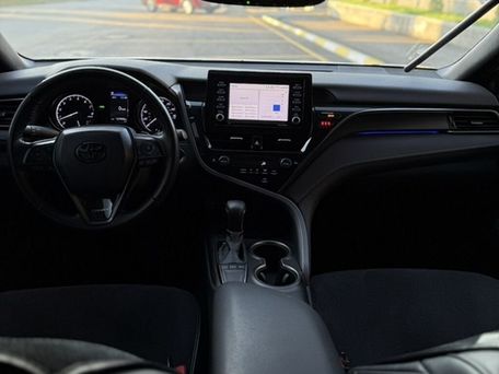 Toyota Camry, 2022 — photo 4