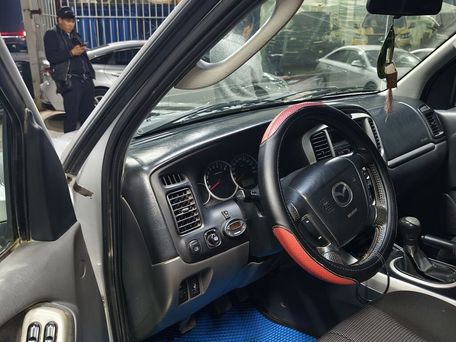 Mazda Tribute, 2005 — сүрөт 8