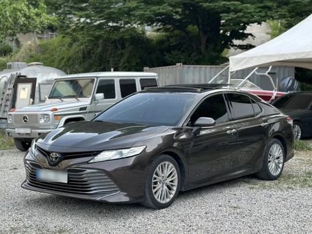 Toyota Camry, 2020 — фото 2
