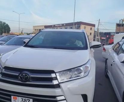 Toyota Highlander, 2019 — сүрөт 4