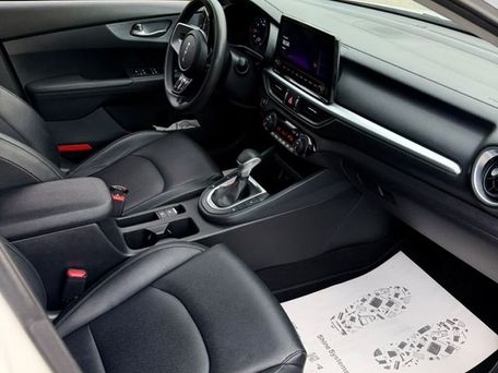 Kia K3, 2021 — photo 14