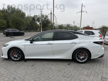 Toyota Camry, 2022 — photo 4