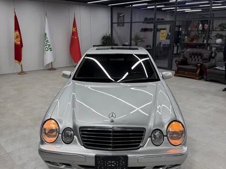 Mercedes-Benz E-Класс, 2002 — 照片 3