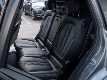 BMW X7, 2023 — 照片 11