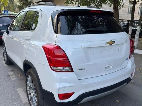 Chevrolet Trax, 2020 — сүрөт 12