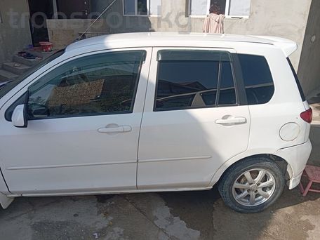Mazda Demio, 2002 — photo 3