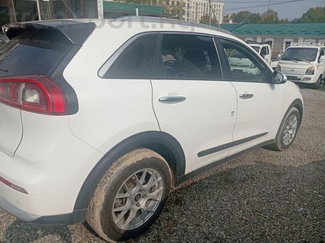 Kia Niro, 2018 — 照片 2