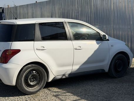 Toyota Ist, 2003 — сүрөт 3