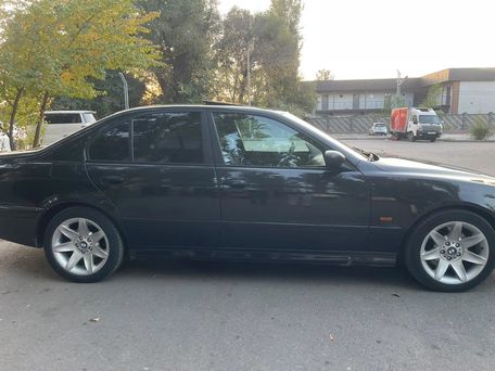 BMW 5 серии, 2001 — 照片 7