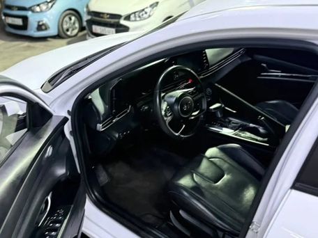 Hyundai Avante, 2021 — 照片 3
