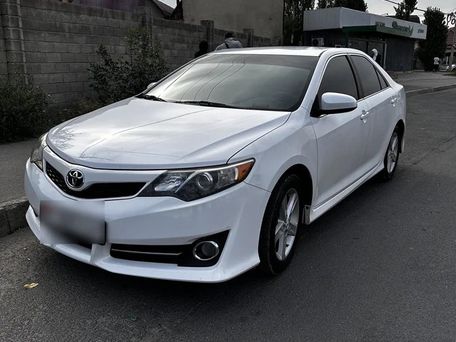 Toyota Camry, 2014 — фото 1