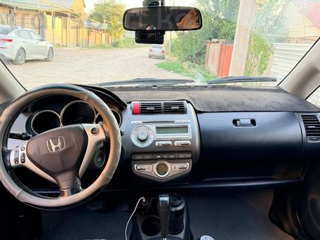 Honda Jazz, 2007 — photo 4