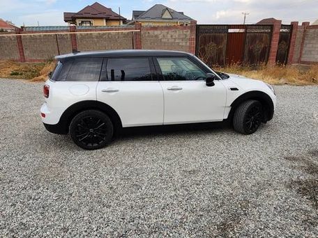 Mini Clubman, 2023 — photo 3