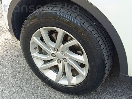 Land Rover Discovery Sport, 2019 — photo 10