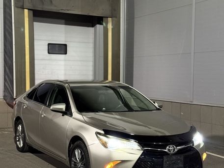 Toyota Camry, 2017 — фото 2