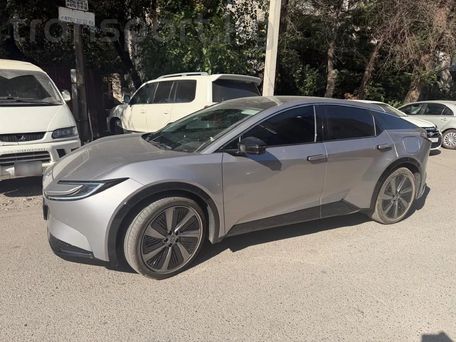 Toyota bZ5, 2026 — 照片 2