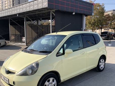 Honda Fit, 2002 — photo 3
