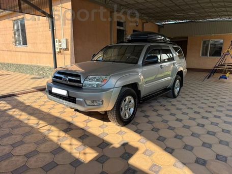 Toyota 4Runner, 2004 — photo 1
