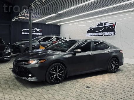 Toyota Camry, 2019 — фото 1